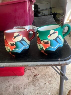 Vintage Hand-Painted Bolivian Ceramic Mug - Green